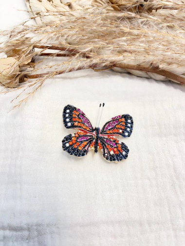 Grossiste Lolilota - broche papillon strass en laiton