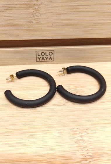 Grossiste Lolo & Yaya - 40822 Boucles d’oreilles matte en Acier inoxydable