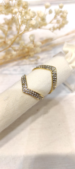 Wholesaler Lolo & Yaya - Tayana rhinestone ring in stainless steel
