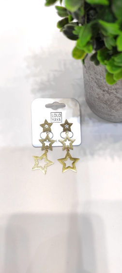 Wholesaler Lolo & Yaya - Verena triple star earrings in stainless steel