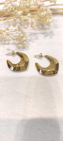Wholesaler Lolo & Yaya - 2.5cm Jasna earrings in stainless steel