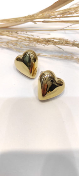 Wholesaler Lolo & Yaya - 2cm Emelyn heart earrings in stainless steel