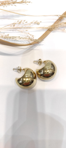 Wholesaler Lolo & Yaya - 2cm Iram earrings in stainless steel