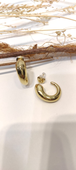 Wholesaler Lolo & Yaya - 2cm Mally earrings in stainless steel