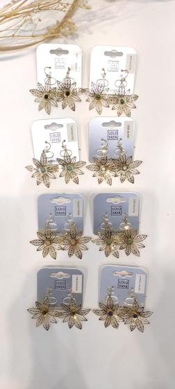 Wholesaler Lolo & Yaya - Adelinde earrings in stainless steel