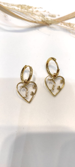 Wholesaler Lolo & Yaya - Stainless steel butterfly kiss earrings