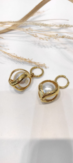 Wholesaler Lolo & Yaya - 3.5cm Katiba pearl earrings in stainless steel