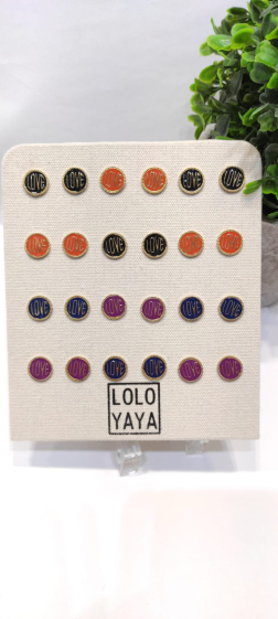 Großhändler Lolo & Yaya - Emaille-Chip-Ohrringe zur kostenlosen Ausstellung