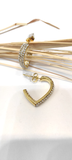 Wholesaler Lolo & Yaya - Muriel heart rhinestone earrings 2cm in steel