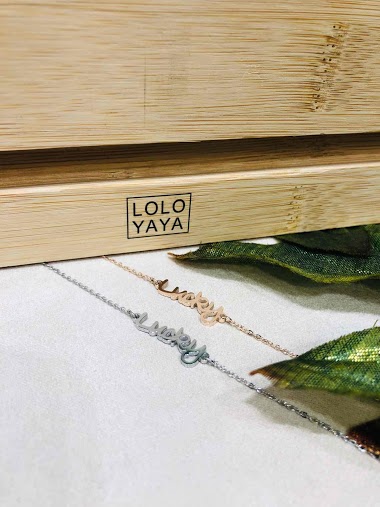 Großhändler Lolo & Yaya - Bracelet Chaîne message "Lucky" in Stainless Steel