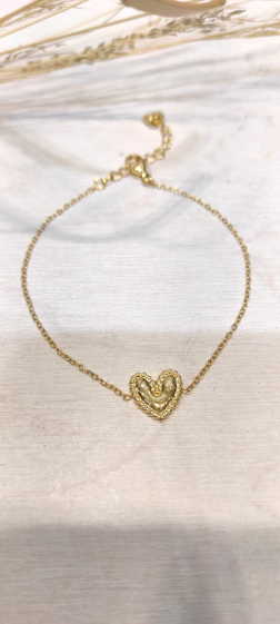 Wholesaler Lolo & Yaya - Timeless Arianna heart bracelet in stainless steel