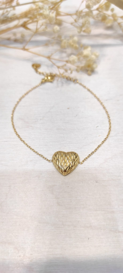Wholesaler Lolo & Yaya - Timeless Thiyya heart bracelet in stainless steel