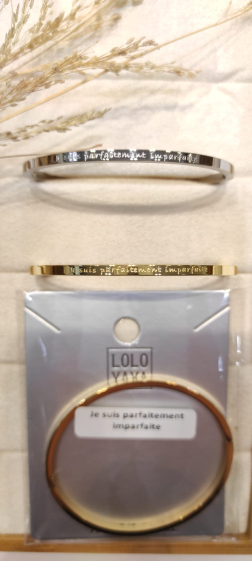 Wholesaler Lolo & Yaya - Bangle Bracelet in Stainless Steel with message «  Je suis parfaitement imparfaite »