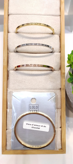 Wholesaler Lolo & Yaya - Bangle Bracelet in Stainless Steel with message « Vivre d’amour et de chocolat »