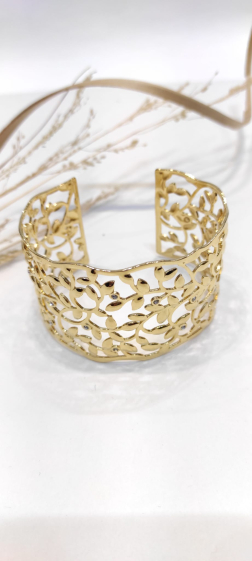 Wholesaler Lolo & Yaya - Fleurianne rigid bangle bracelet in stainless steel