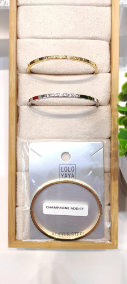 Wholesaler Lolo & Yaya - Bracelet message « CHAMPAGNE ADDICT » en acier inoxydable