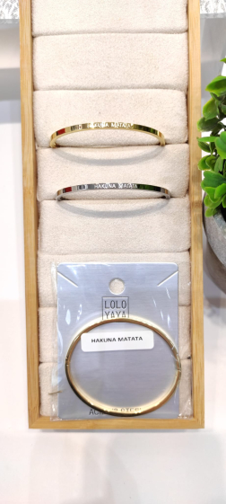 Wholesaler Lolo & Yaya - Bracelet message « HAKUNA MATATA » en acier inoxydable