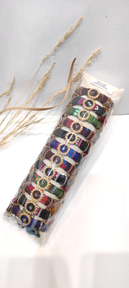 Großhändler Lolo & Yaya - Kostenlose ausgefallene Armbänder auf Boudin