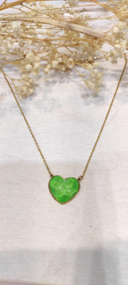 Wholesaler Lolo & Yaya - Leidy heart acrylic necklace in stainless steel