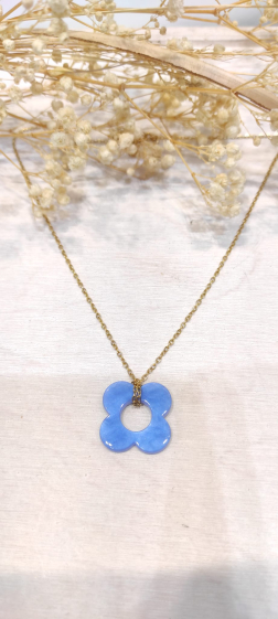 Wholesaler Lolo & Yaya - Fiona 4 petal acrylic necklace in stainless steel