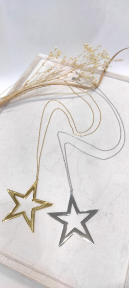 Grossiste Lolo & Yaya - Collier sautoir 70cm étoile Gonul en acier inoxydable