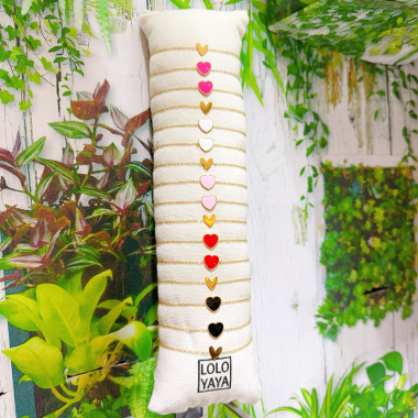 Grossiste Lolo & Yaya - Lot de 16 bracelets coeur en acier sur boudin offert, 3€50/pcs
