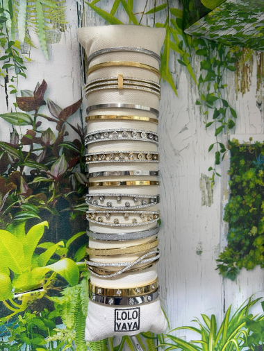 Grossiste Lolo & Yaya - Lot de 16 bracelets strass jonc rigide