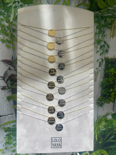 Wholesaler Lolo & Yaya - Set of 16 Mamie message necklaces on display offered in steel