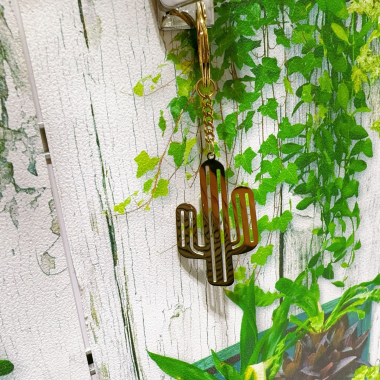Grossiste Lolo & Yaya - Porte clés Cactus en acier inoxydable