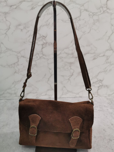 Wholesaler Lorenzo - Soft leather flap pouch