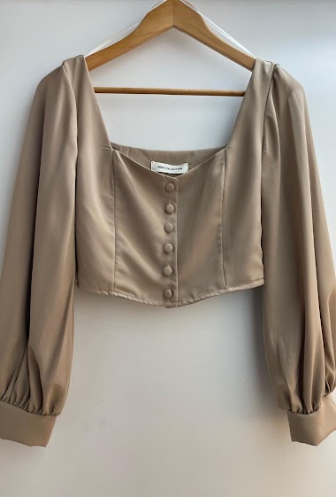 Wholesaler Loriane - Feminine blouse with buttons