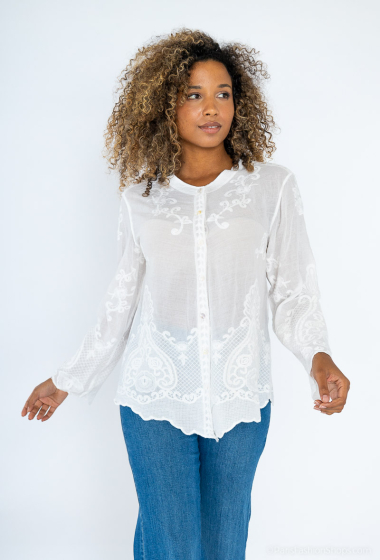 Wholesaler Loriane - Short embroidered blouse