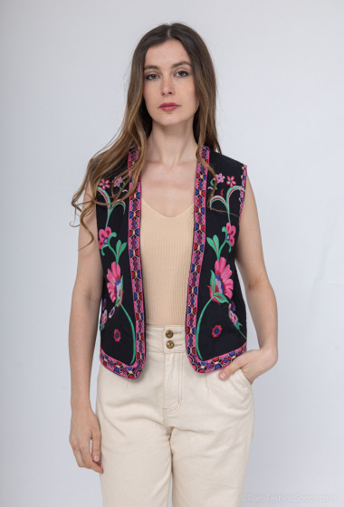 Wholesaler Loriane - Plain, embroidered, sleeveless vest