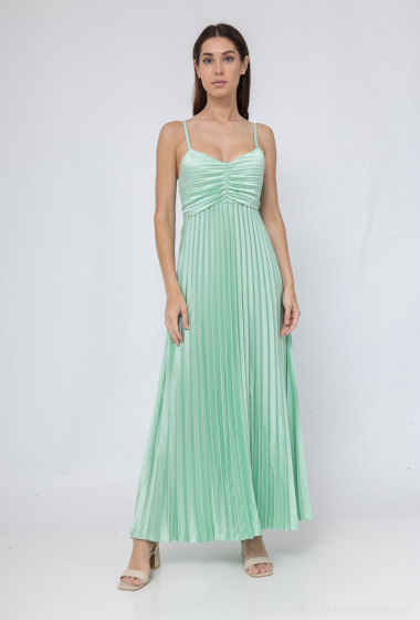 Wholesaler Loriane - Long pleated satin dress with strap