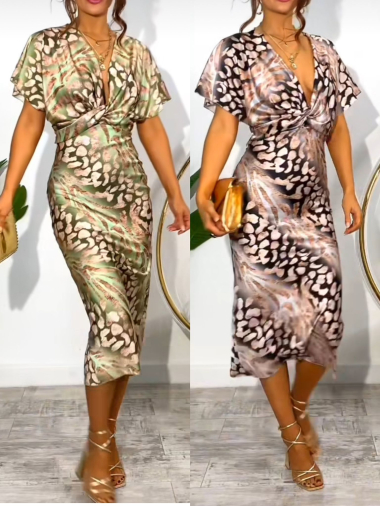 Wholesaler Loriane - Mid-length satin dress, plain, short sleeve
