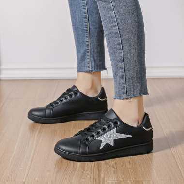 Wholesaler LOV'IT - Low sneakers with strass
