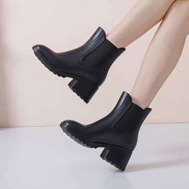 Wholesaler LOV'IT - Heeled ankle boots