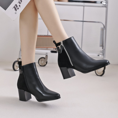 Wholesaler LOV'IT - Ankle boots with heel