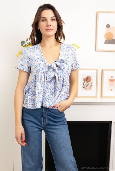 Großhändler LOVIE & Co - Printed blouse with bow and ruffle