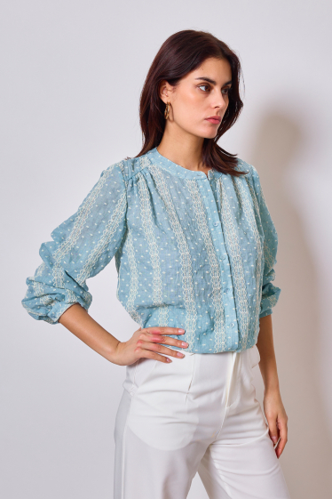 Wholesaler LOVIE & Co - LOVIE - SCOPA shirt in embroidered cotton