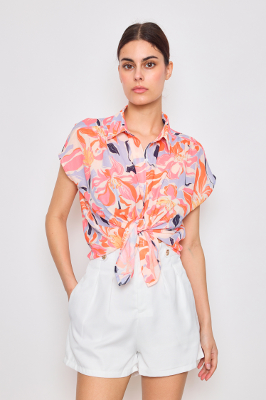 Wholesaler LOVIE & Co - LOVIE - Sleeveless shirt with floral print