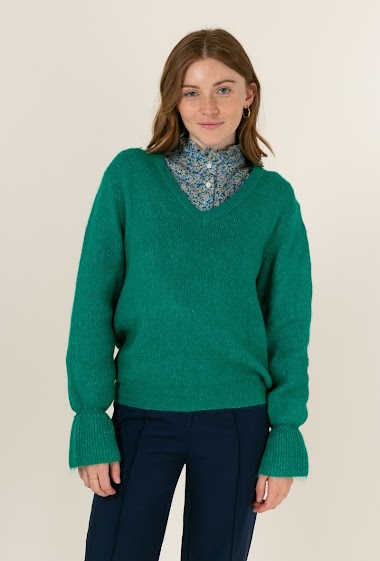 Wholesaler LOVIE & Co - NADEGE Sweaters