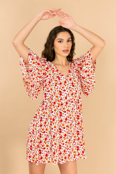 Wholesaler Lovie & Co - Short loose dress with floral print