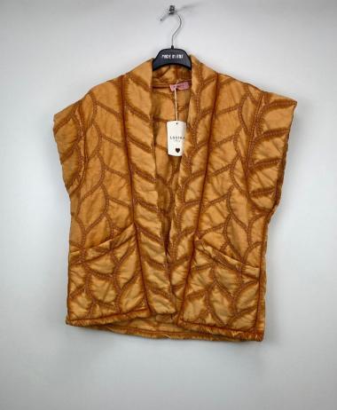 Wholesaler LOVIKA - embroidery sleeveless vest