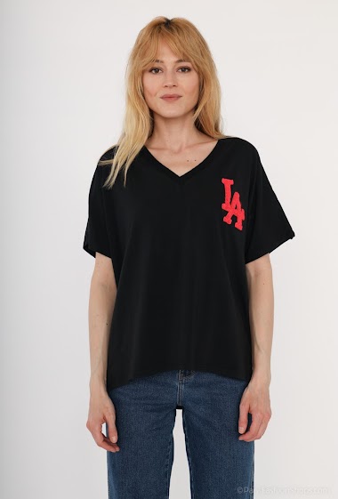 Grossiste LOVIKA - T-shirt avec écriture en teddy