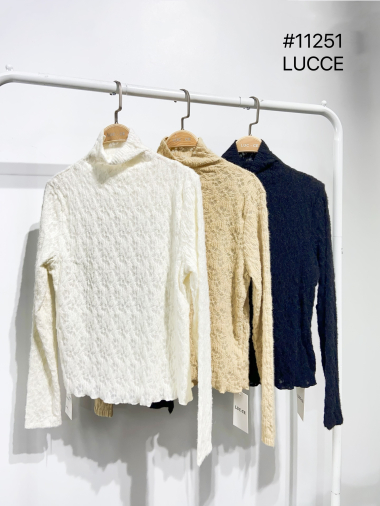 Wholesaler LUCCE - Flower pattern under sweater