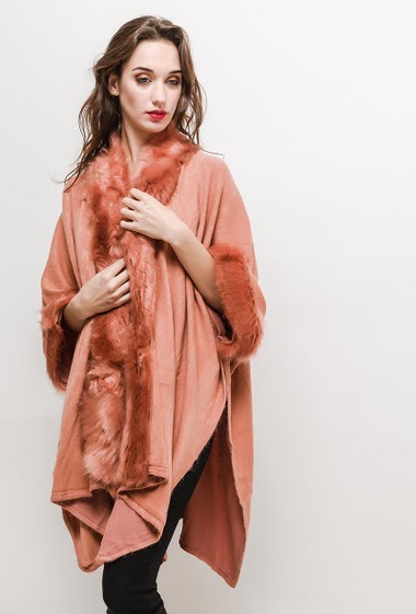 Wholesalers Lucene - Poncho with fur