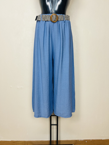 Wholesaler Lucky Nana - Loose plain cropped pants with belt.