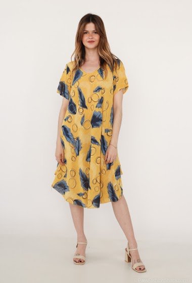 Wholesalers Lucky Nana - Long dress with short sleeve and feather print.