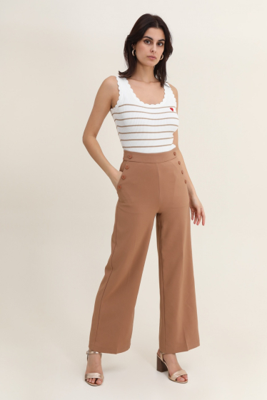 Wholesaler Lulumary - Wide pants with matching buttons
